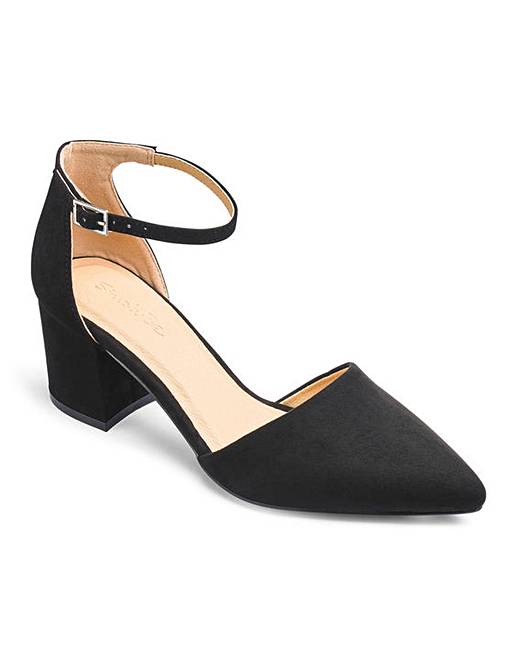 pointed heels wide fit