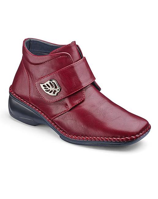cushion walk boots wide fit