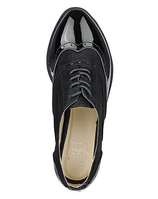 sole diva flats