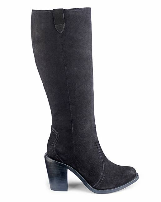 high leg cowboy boots