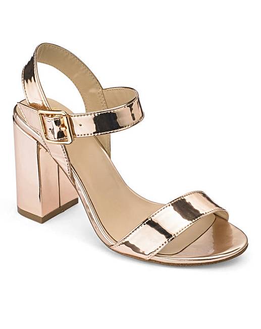 eee high heels
