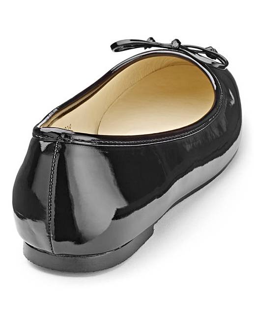 sole diva flats
