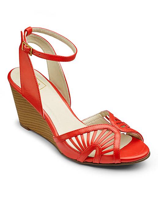 sole diva flats