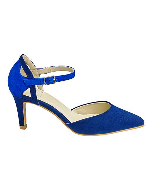 eee court shoes