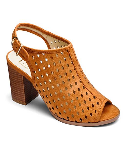 eee high heels