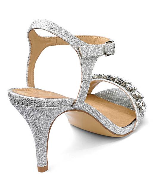 simply be sandals