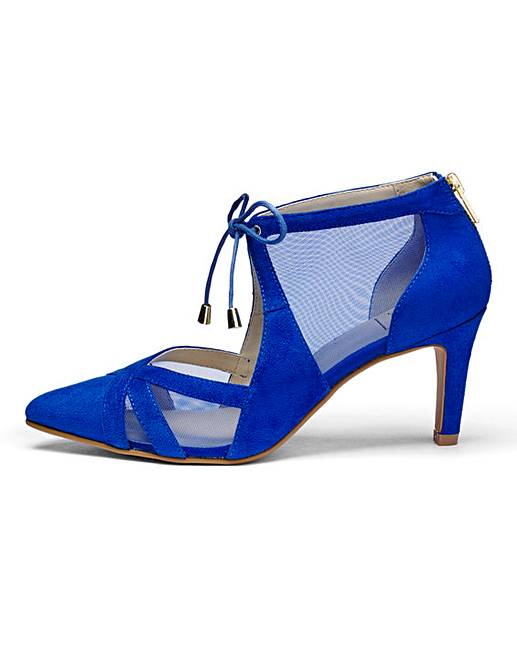 eee court shoes
