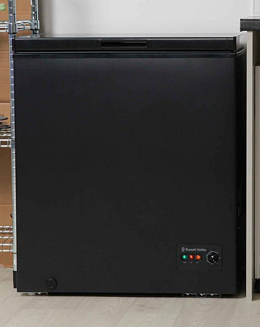 Russell Hobbs 142L Chest Freezer Black Fifty Plus