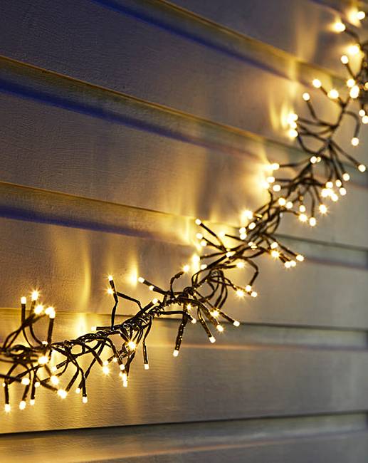 Warm White LED Cluster Lights Premier Man