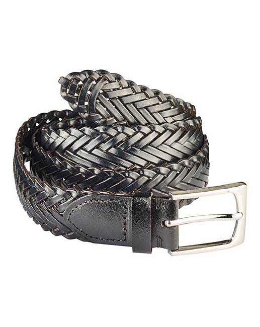All Listings Updated on September 26th, – So the belt we see Daniel Craig wearing in every second picture of him out on the street is the 16 strand R.M. Williams Plaited Leather Belt. Credit to AJB user Tintin for IDing it in this thread. The Bond Experience also has a video pod cast that includes more information about the belt.. Here are some pics of Mr. Craig wearing his R.M. Williams belt .