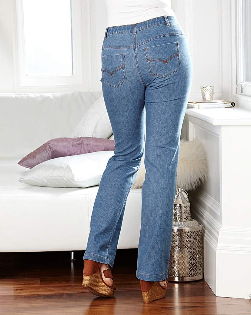 BESPOKEfit Jeans Flat Bum Fit Reg at JD Williams Catalogue BESPOKEfit Jeans Flat Bum Fit Reg.