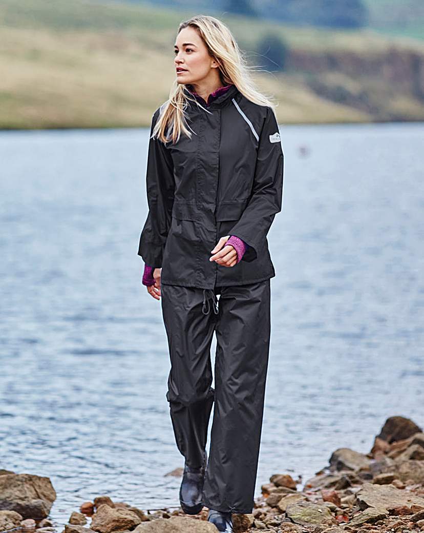 Snowdonia Festival Pac-In-A-Bag Set Snowdonia Festival Pac-In-A-Bag Set