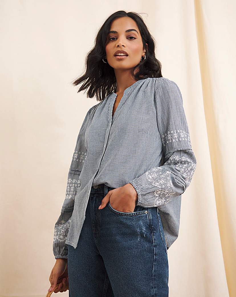 Anise Coralie Embroidered Sleeve Blouse