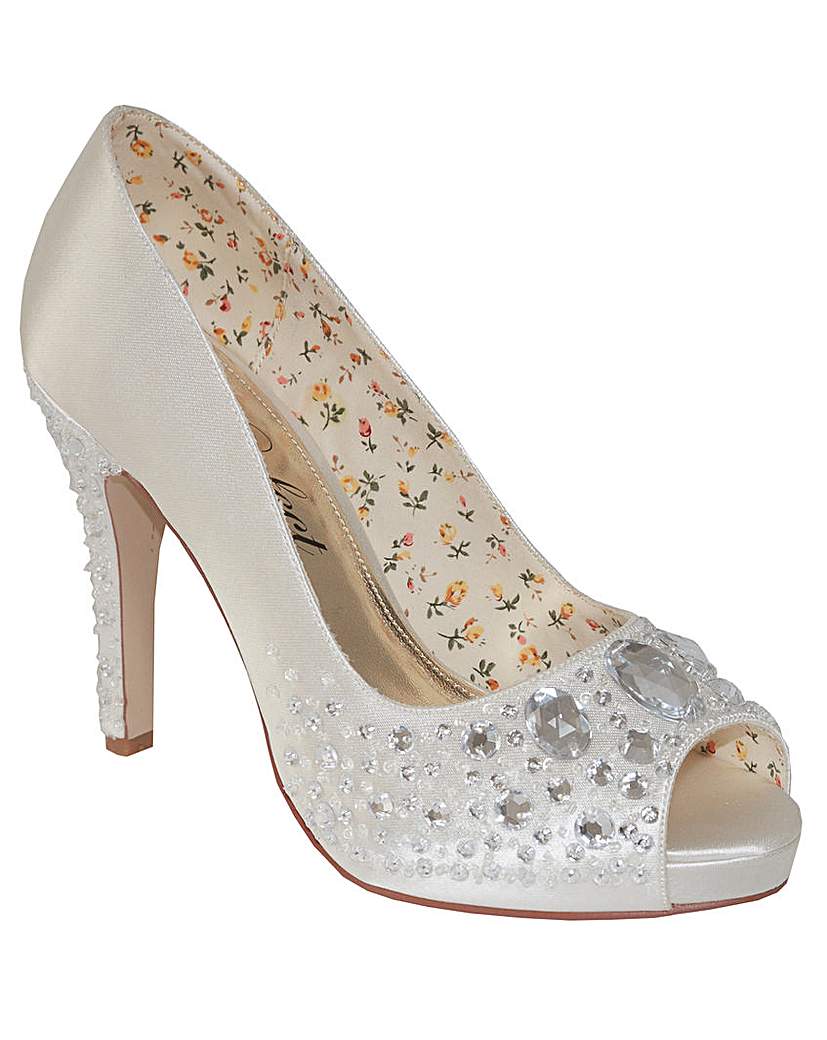 Pefect Hand Crafted Jewel Shoe Plando