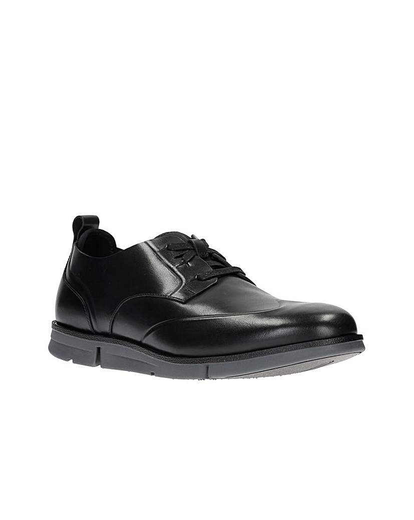 Clarks Trigen Wing Lace Up G Fitting Clarks Trigen Wing Lace Up G Fitting