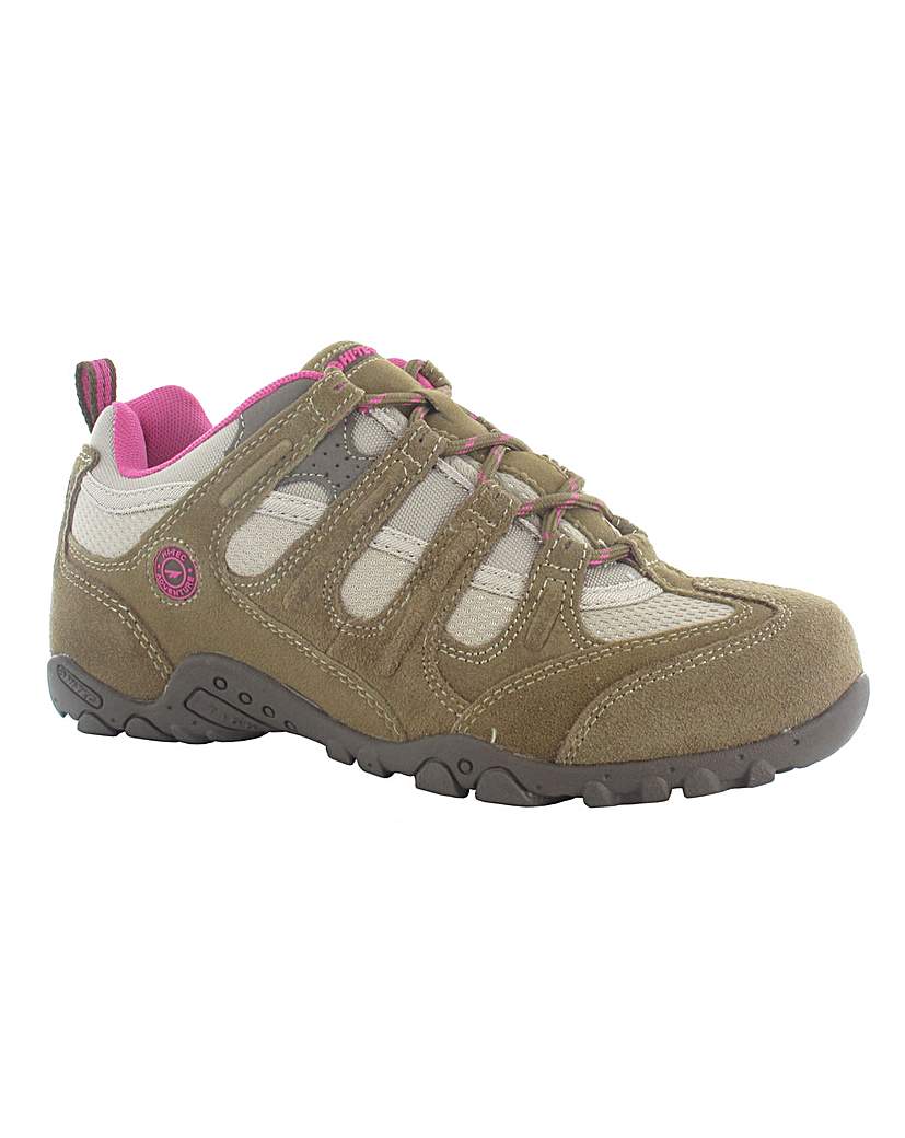 hi tec quadra mid walking boot