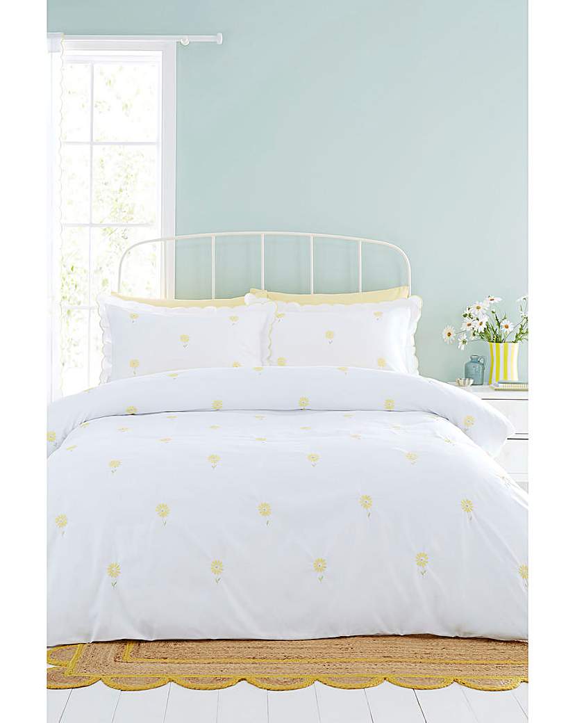 CL Lorna Embroidered Daisy Duvet Set