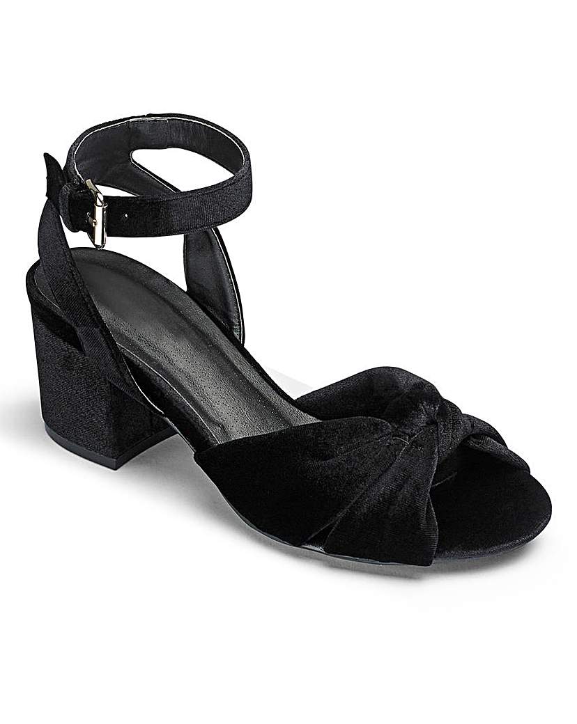 Truffle Velvet Knot Heel D Fit Truffle Velvet Knot Heel D Fit