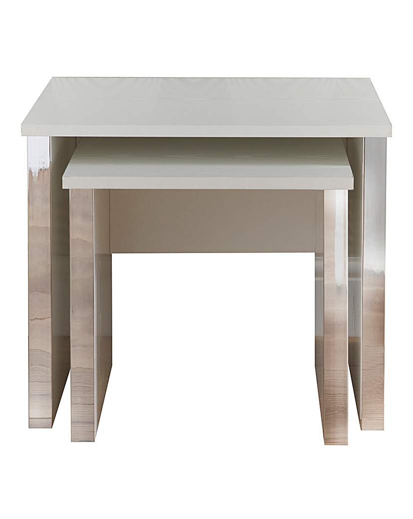 Linea Nest of Tables Linea Nest of Tables