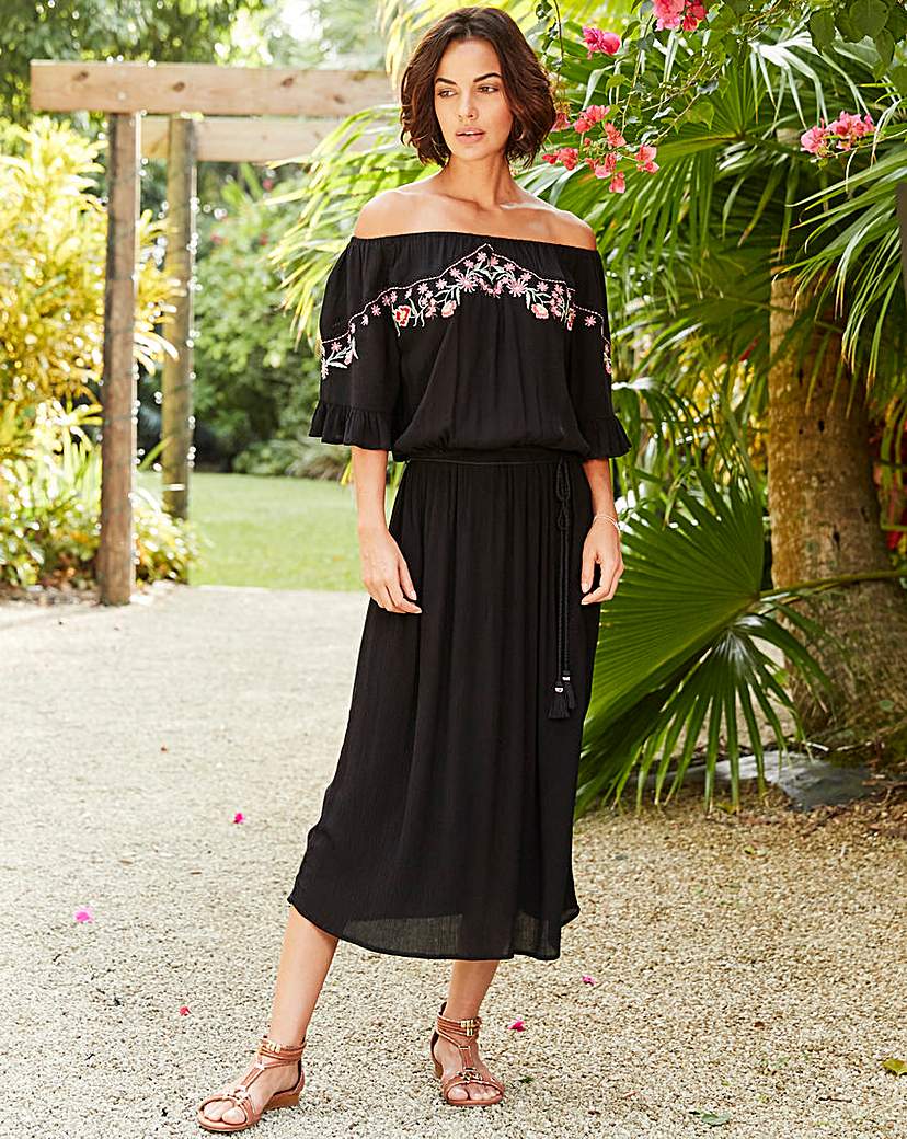 Black/Pink Embroidered Dress Black/Pink Embroidered Dress