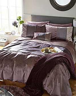 Georgia Velvet Bands Duvet Cover Set