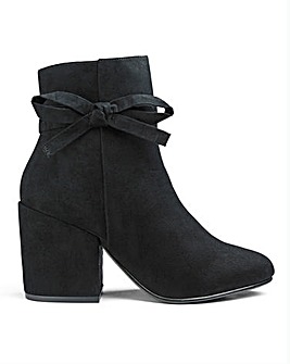 simply be eee fit boots
