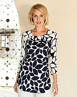 Nightingales Print Tunic And Necklace