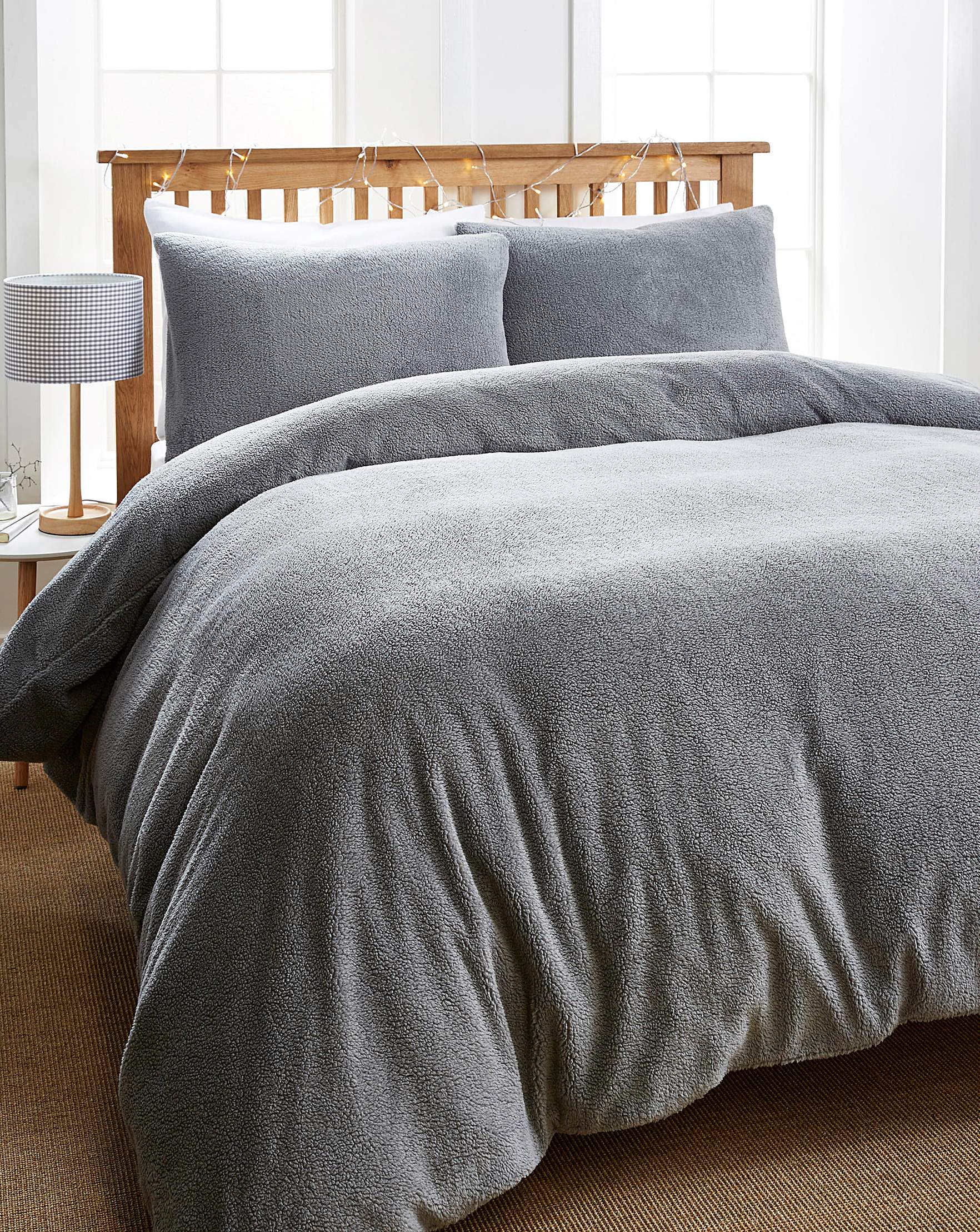 Supersoft Cuddle Fleece Duvet Set Ambrose Wilson