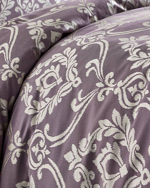 Baroque Jacqaurd Mauve Duvet Cover Set J D Williams