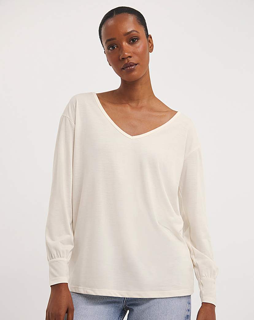 Cut Out Long Sleeve Top