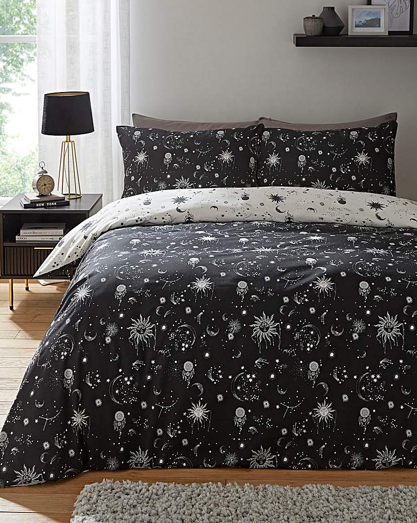 New In - Moons & Stars Duvet Cover Set