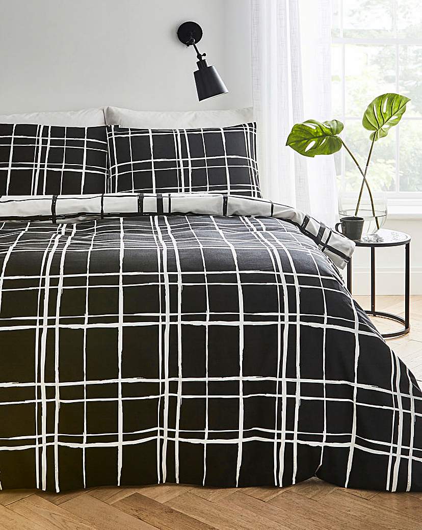 New In - Wilson Black Check Duvet Cover Set