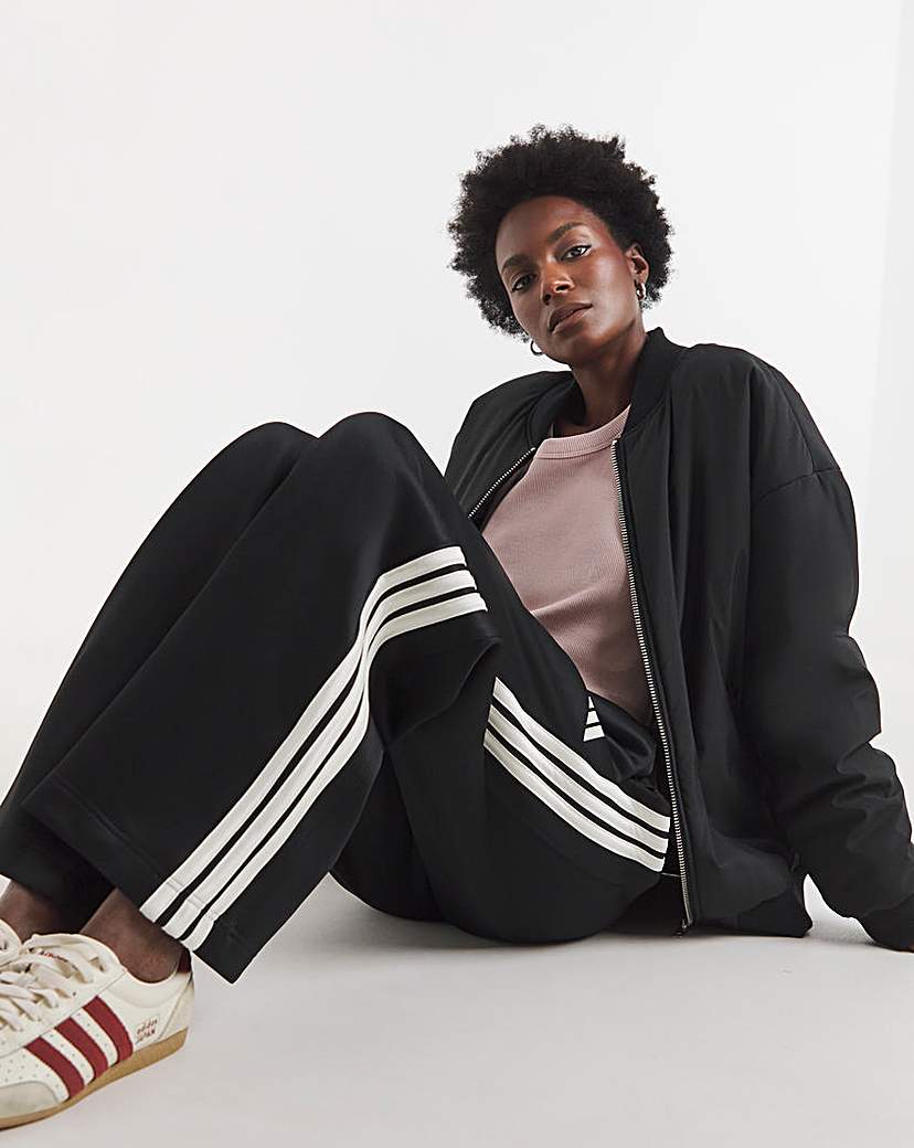 adidas 3 stripe Stadium Track Pant