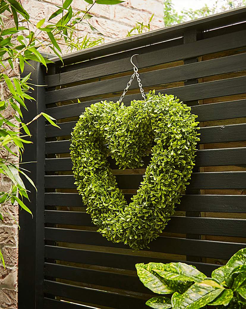 Outdoor Heart Wreath