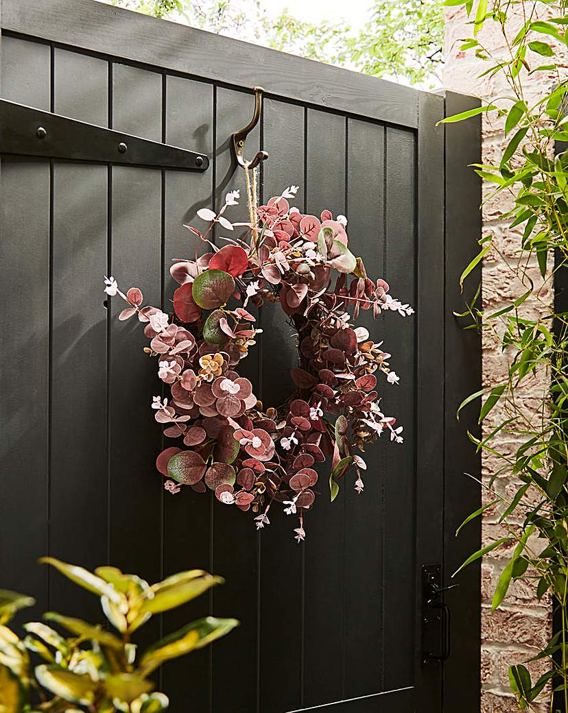 Outdoor Pink Eucalyptus Wreath