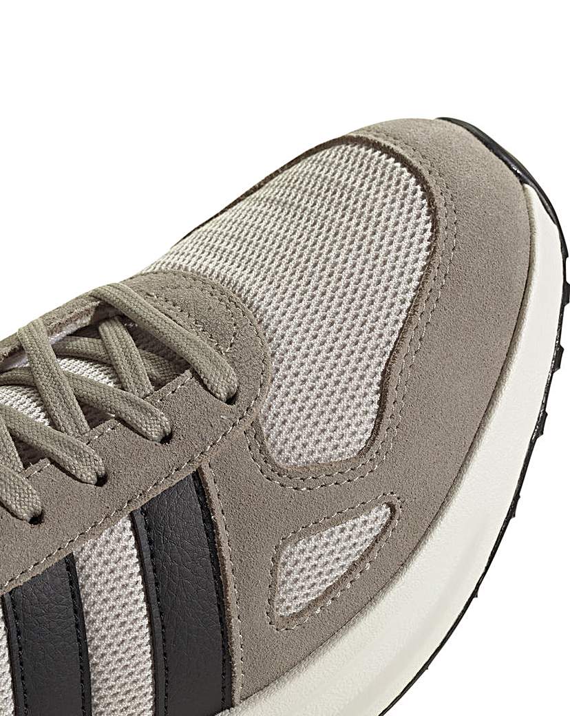 adidas Run 84 Trainers
