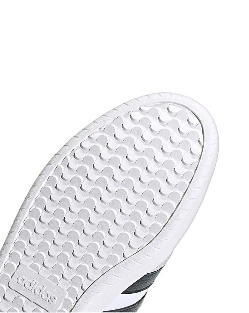 adidas Barreda Trainers