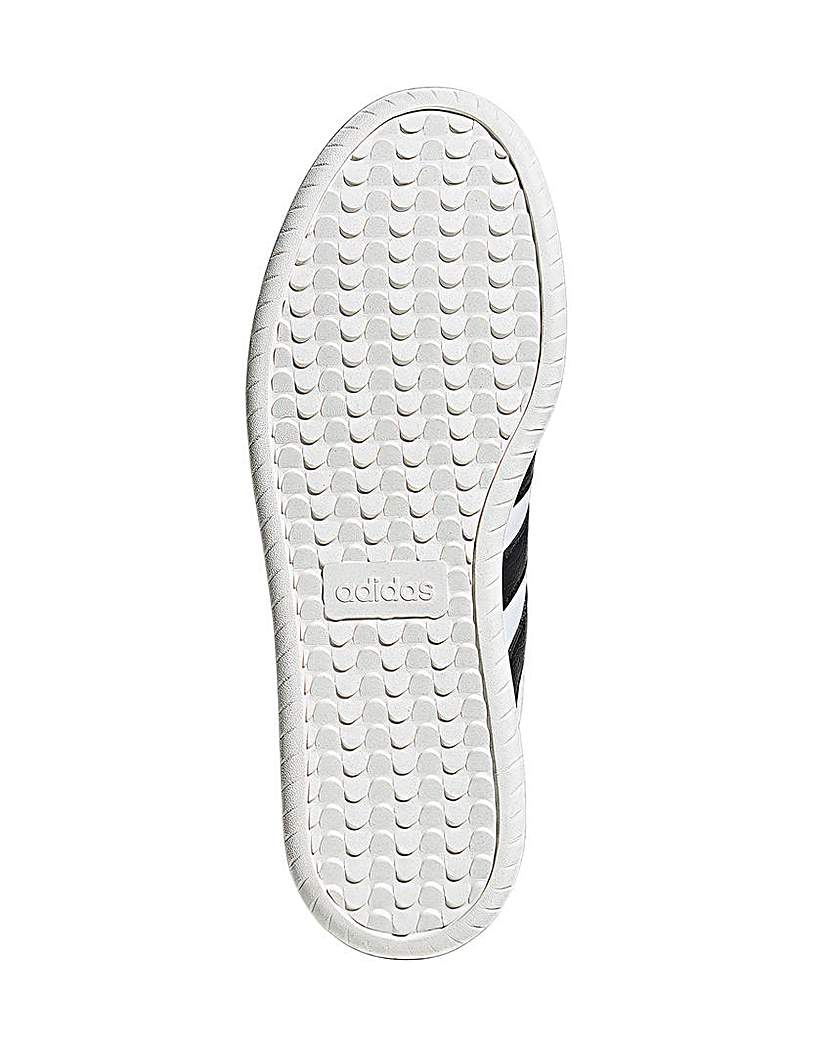 adidas Barreda Trainers