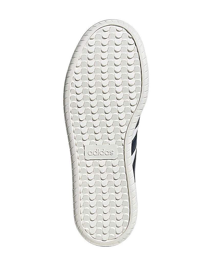 adidas Barreda Trainers