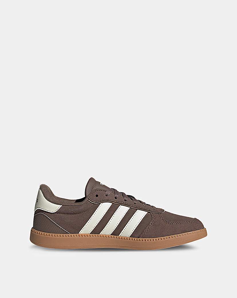 New In - adidas Breaknet Sleek Trainers