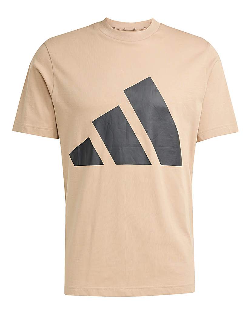New In - adidas Big Logo T-Shirt