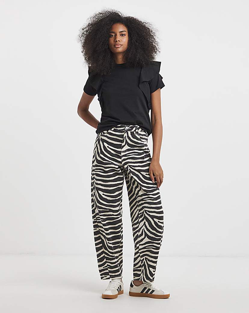 New In - SBE Zebra Print Denim Barrel Jeans