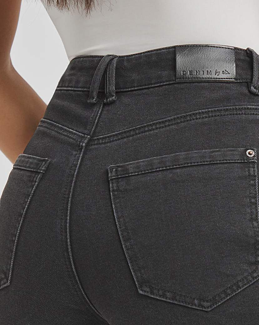 Washed Black Roll Hem Mom Short