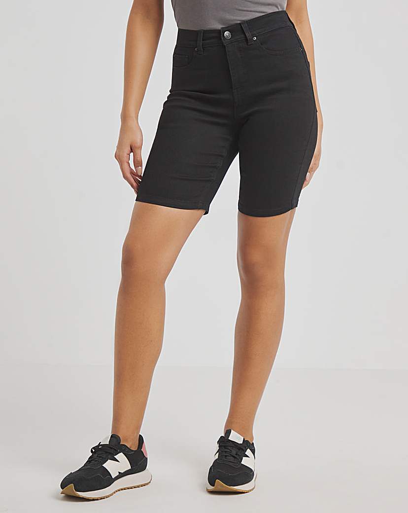 Black 24/7 Knee Short