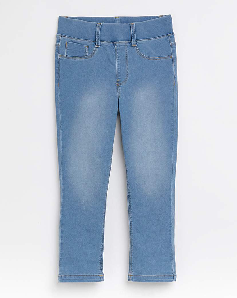 Light Wash Pull On Capri Jegging
