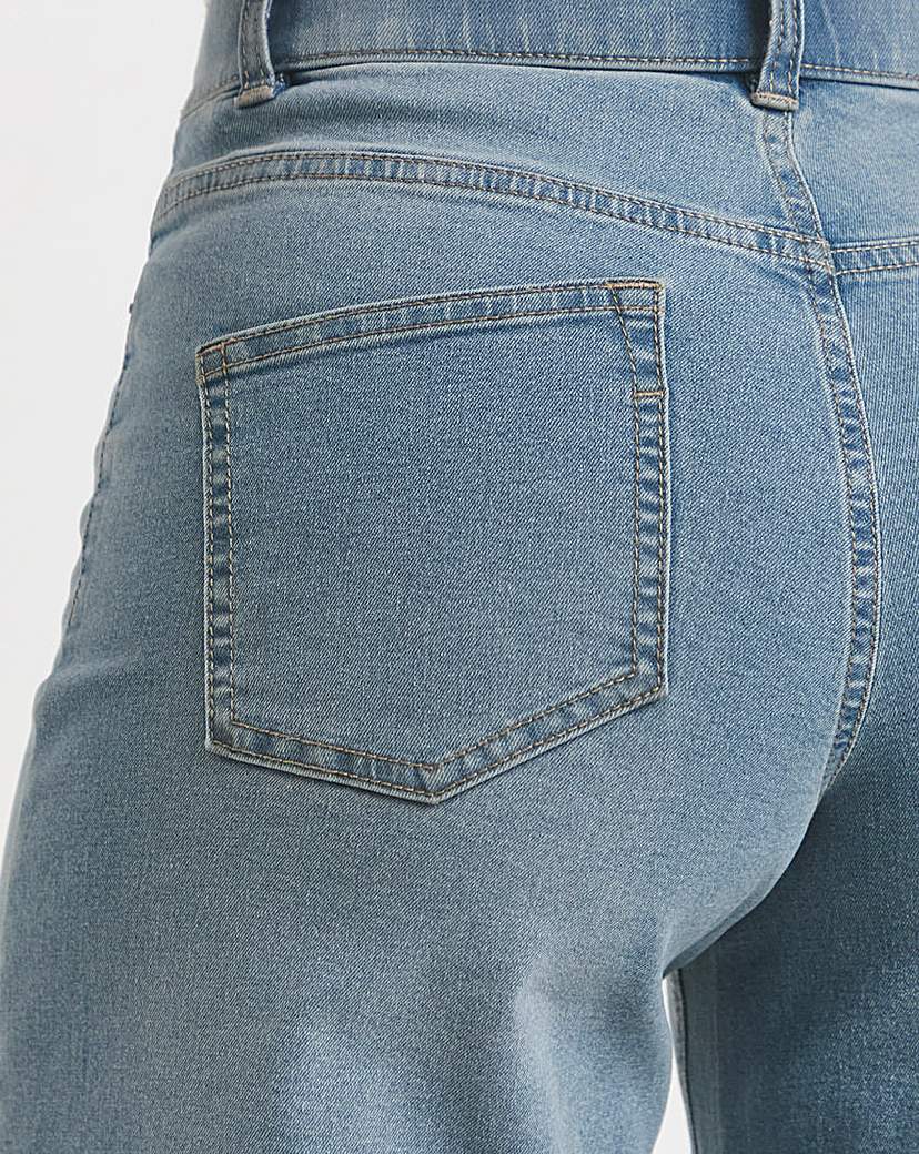 Mid Wash 24/7 Cropped Wide Leg Jeans