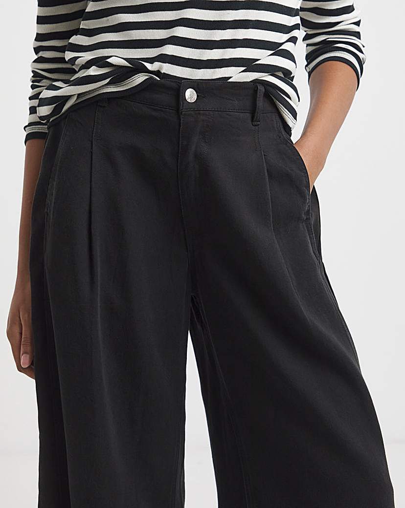 Black Crop Wide Leg Jeans
