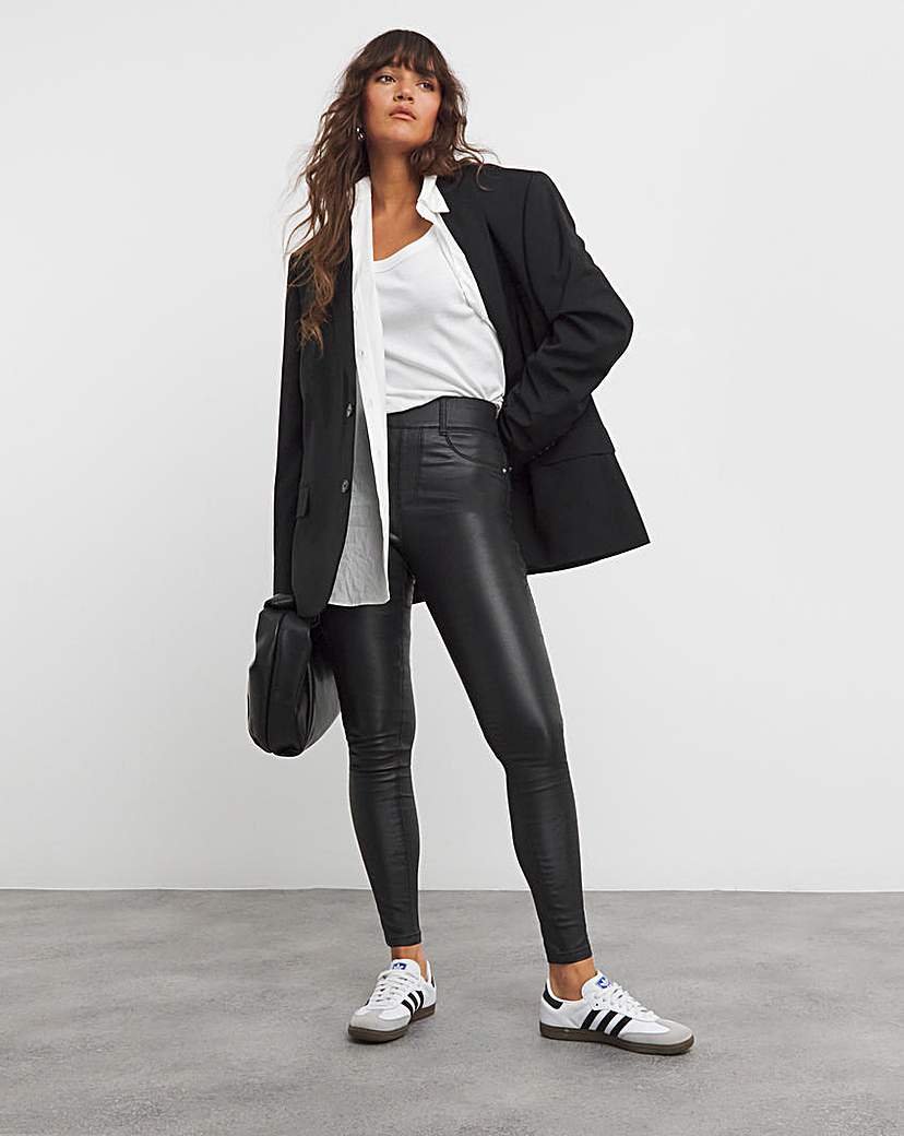 Black Coated Pull On Skinny Jeggings - Black