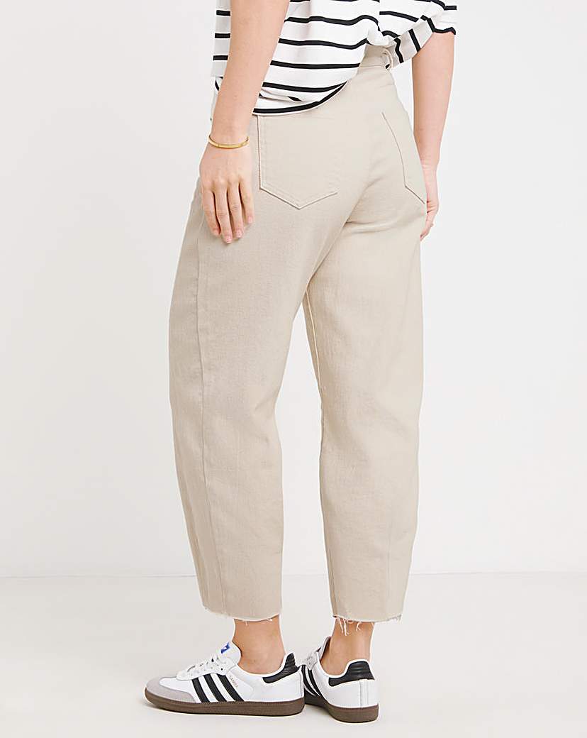 Simply Be Cropped Barrel Jeans- Ecru