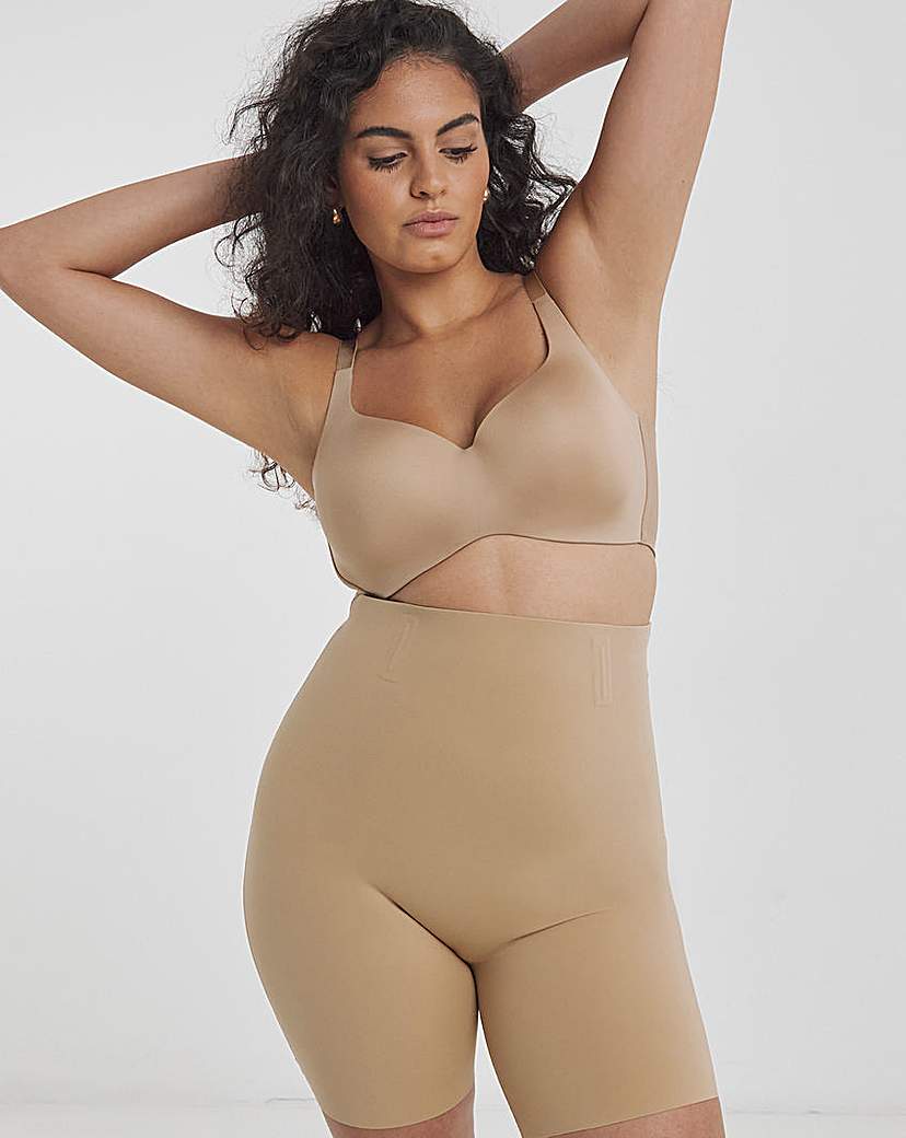 New In - Magisculpt Smoothing Thigh Shaper